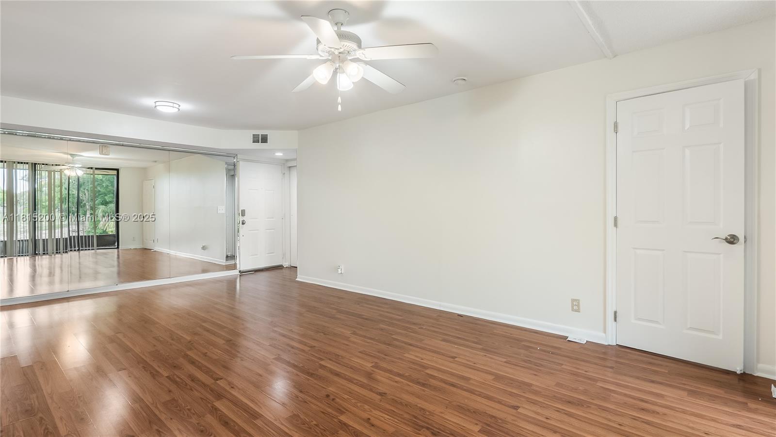 GRAND OASIS CONDO - Residential