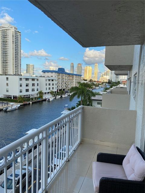 3601 NE 170th St 407 North Miami Beach FL 33160