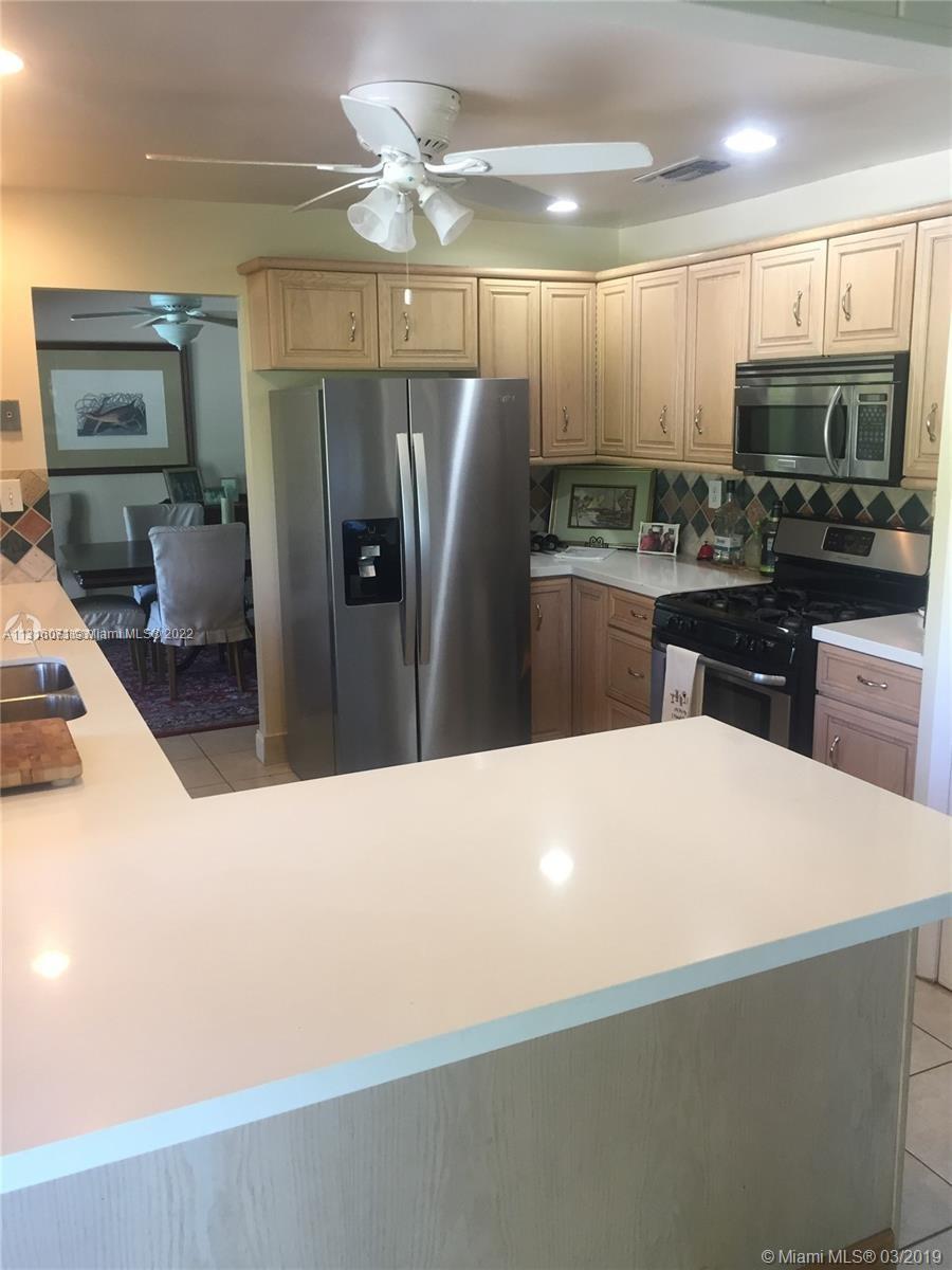 PINEWOOD ESTS 3RD ADDN - Residential Lease