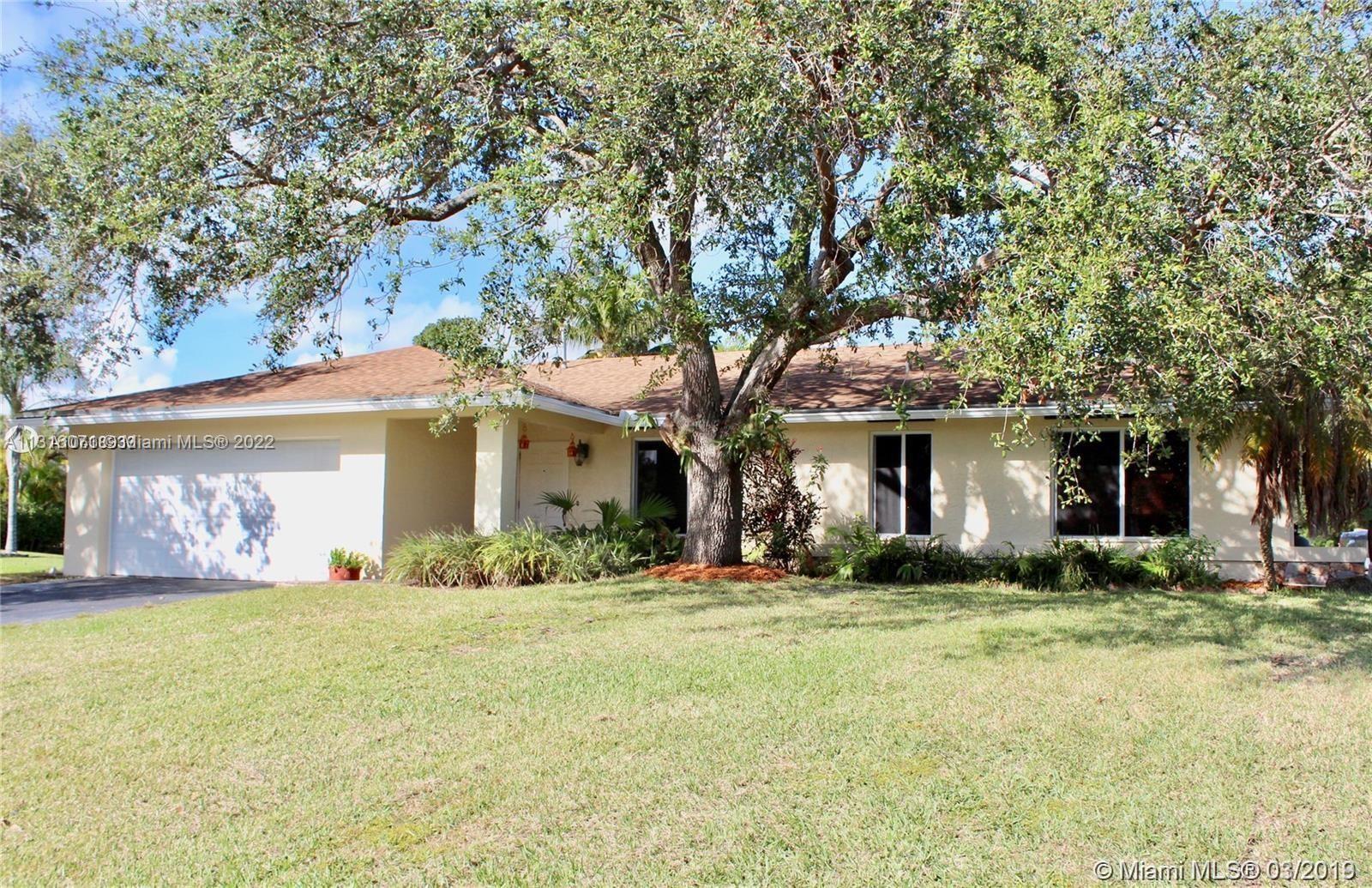 PINEWOOD ESTS 3RD ADDN - Residential Lease