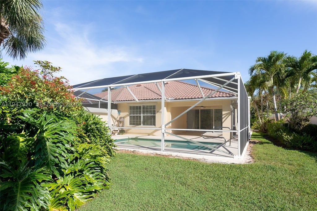 Photo of 8528 SE Retreat Drive, Hobe Sound, FL 33455 (MLS # A11947820)