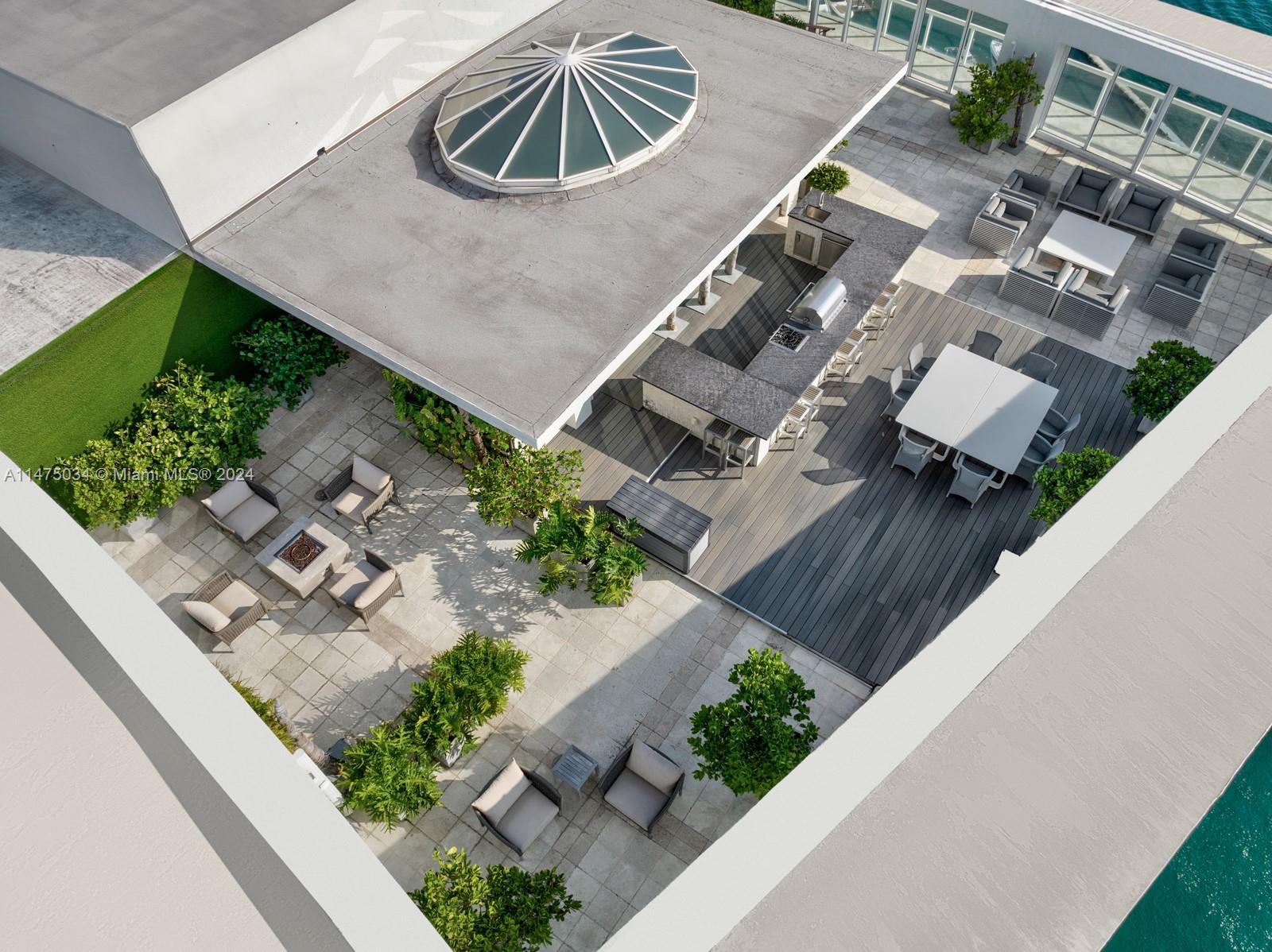 ICON CONDO - Residential