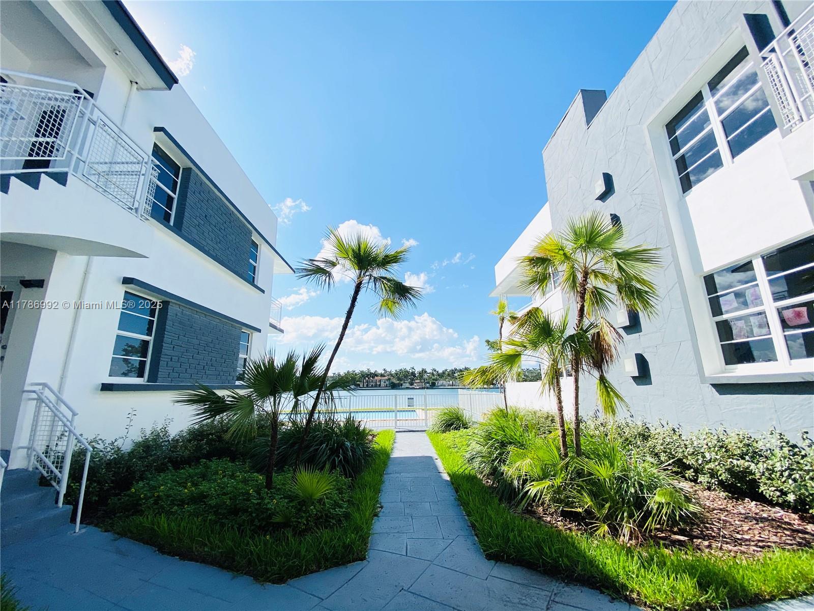 960 Bay Dr 904, Miami Beach, Miami-Dade County, Florida - 1 Bedrooms  
1 Bathrooms - 