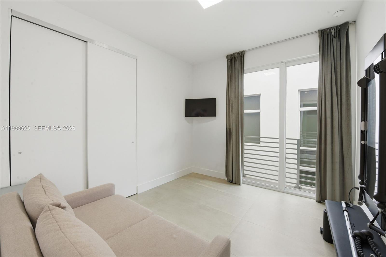 CARTERS ADDN TO C GR - Residential