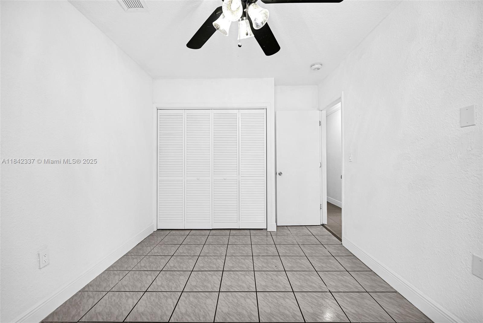 ESSEX VILLAGE-THIRD ADDIT - Residential