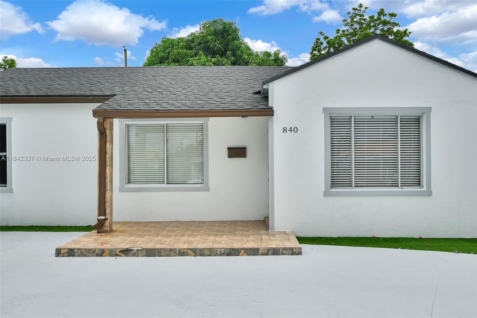 ESSEX VILLAGE-THIRD ADDIT - Residential