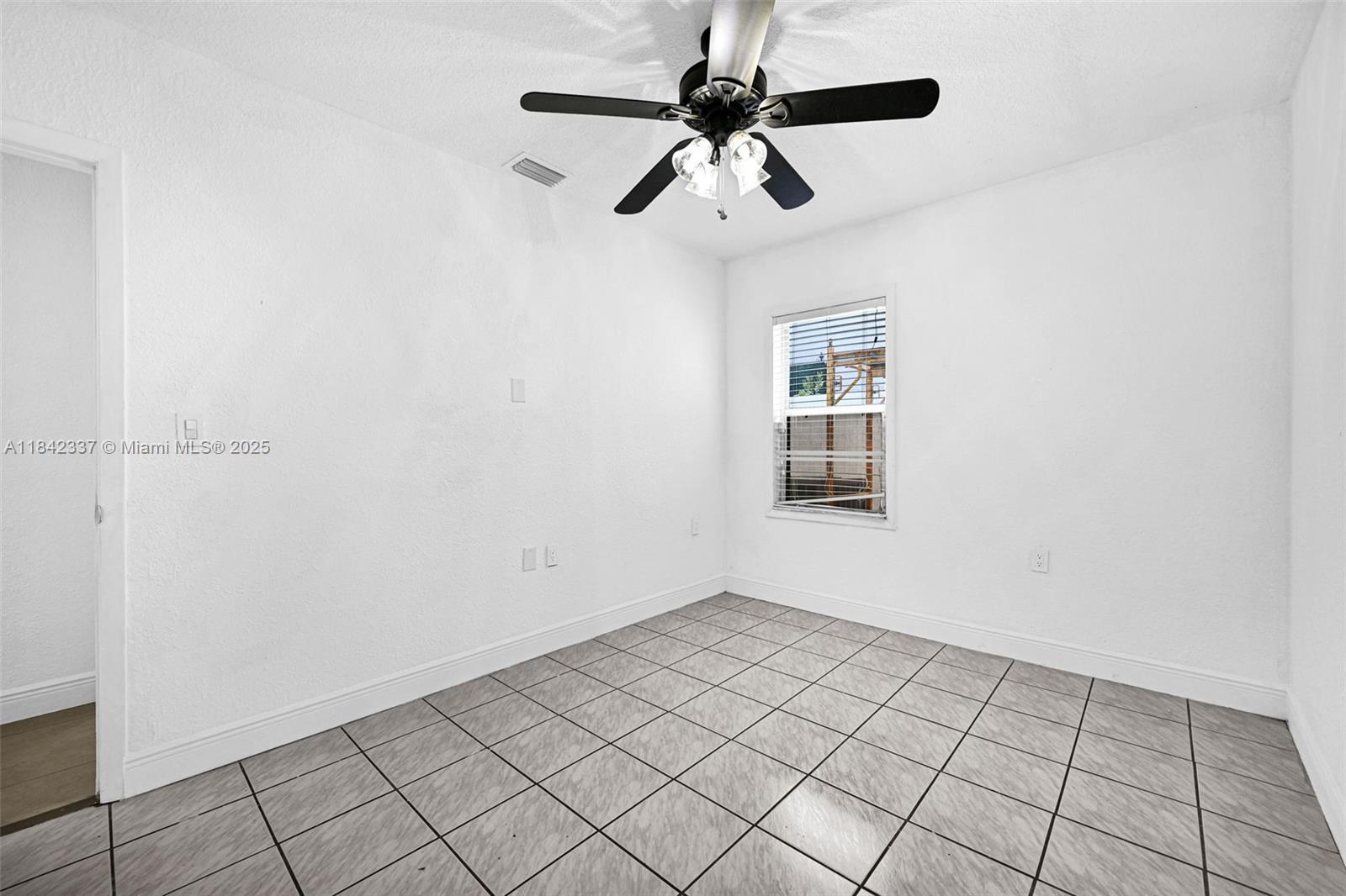 ESSEX VILLAGE-THIRD ADDIT - Residential