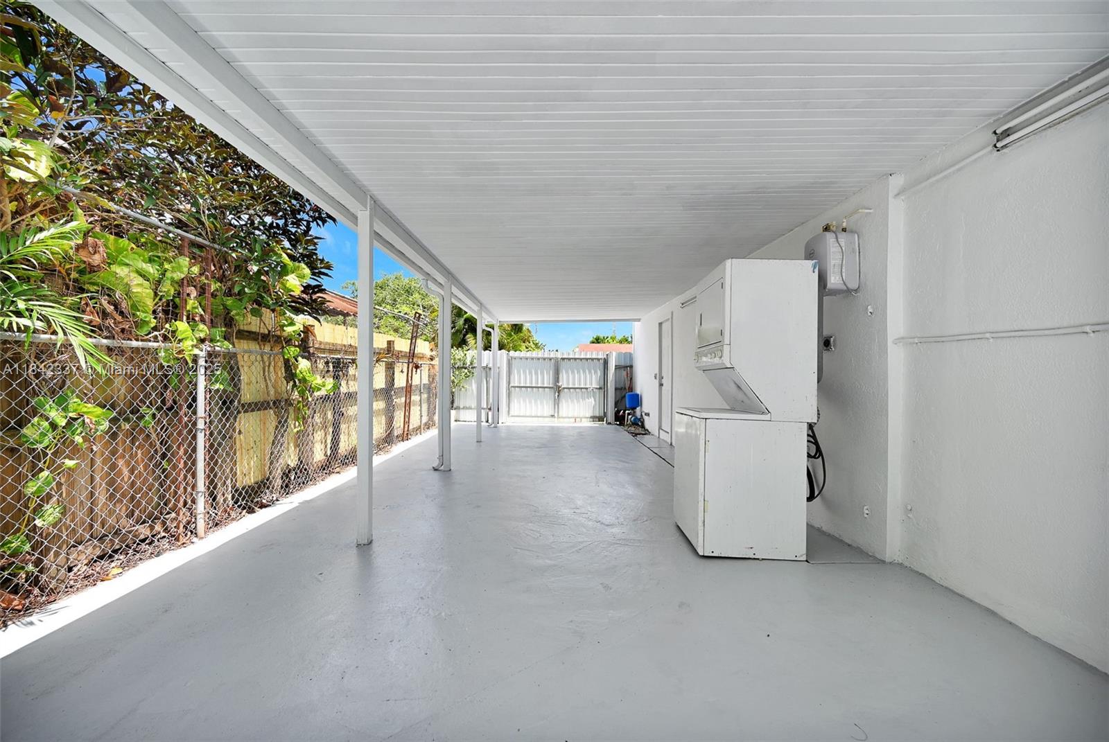 ESSEX VILLAGE-THIRD ADDIT - Residential