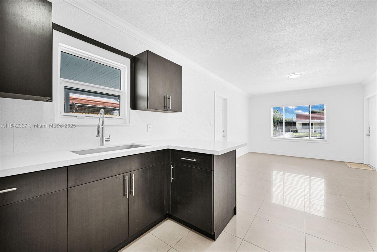 ESSEX VILLAGE-THIRD ADDIT - Residential