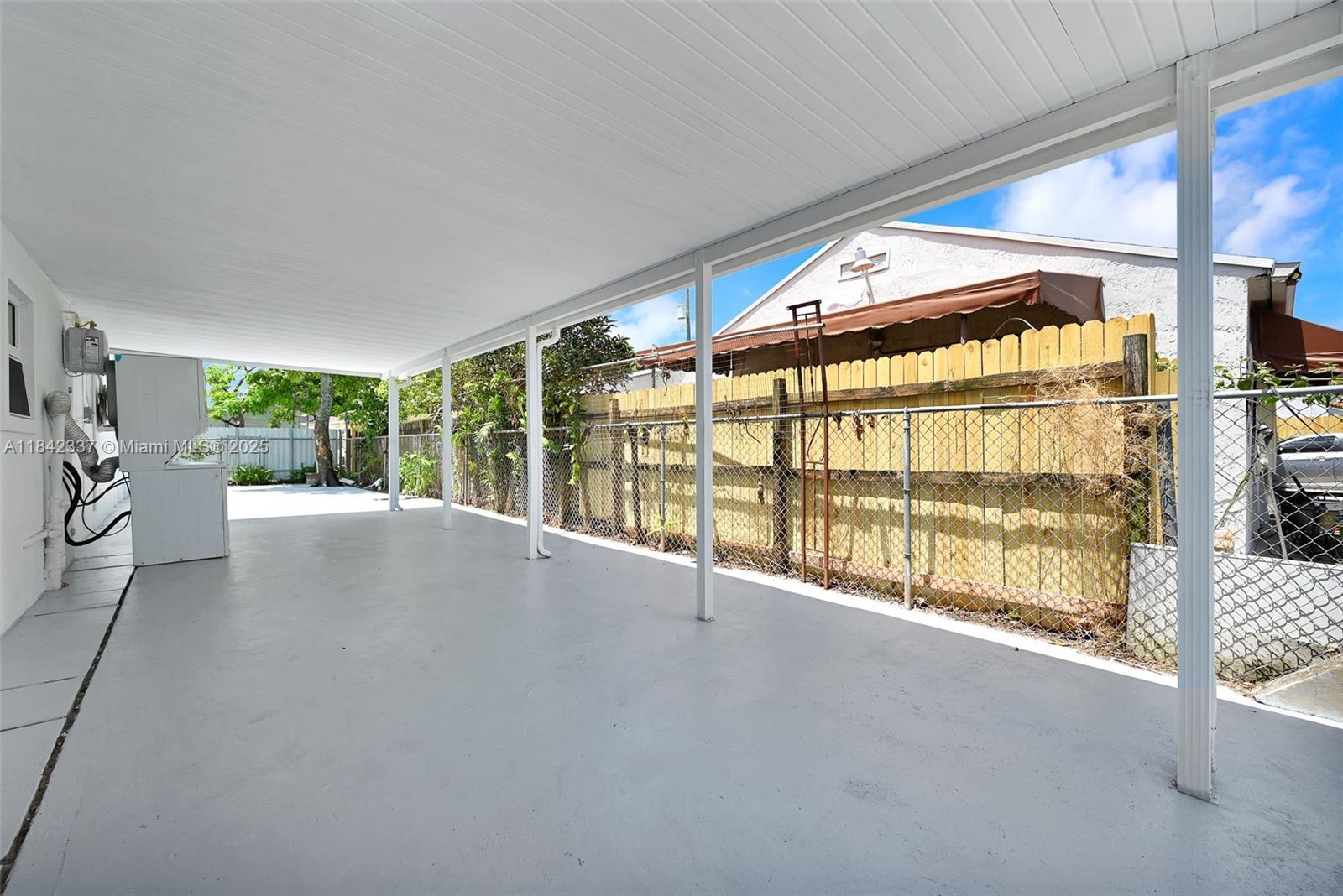 ESSEX VILLAGE-THIRD ADDIT - Residential