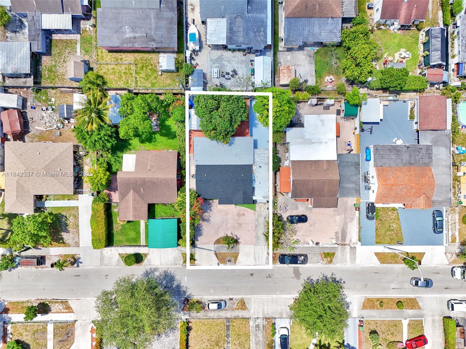 ESSEX VILLAGE-THIRD ADDIT - Residential