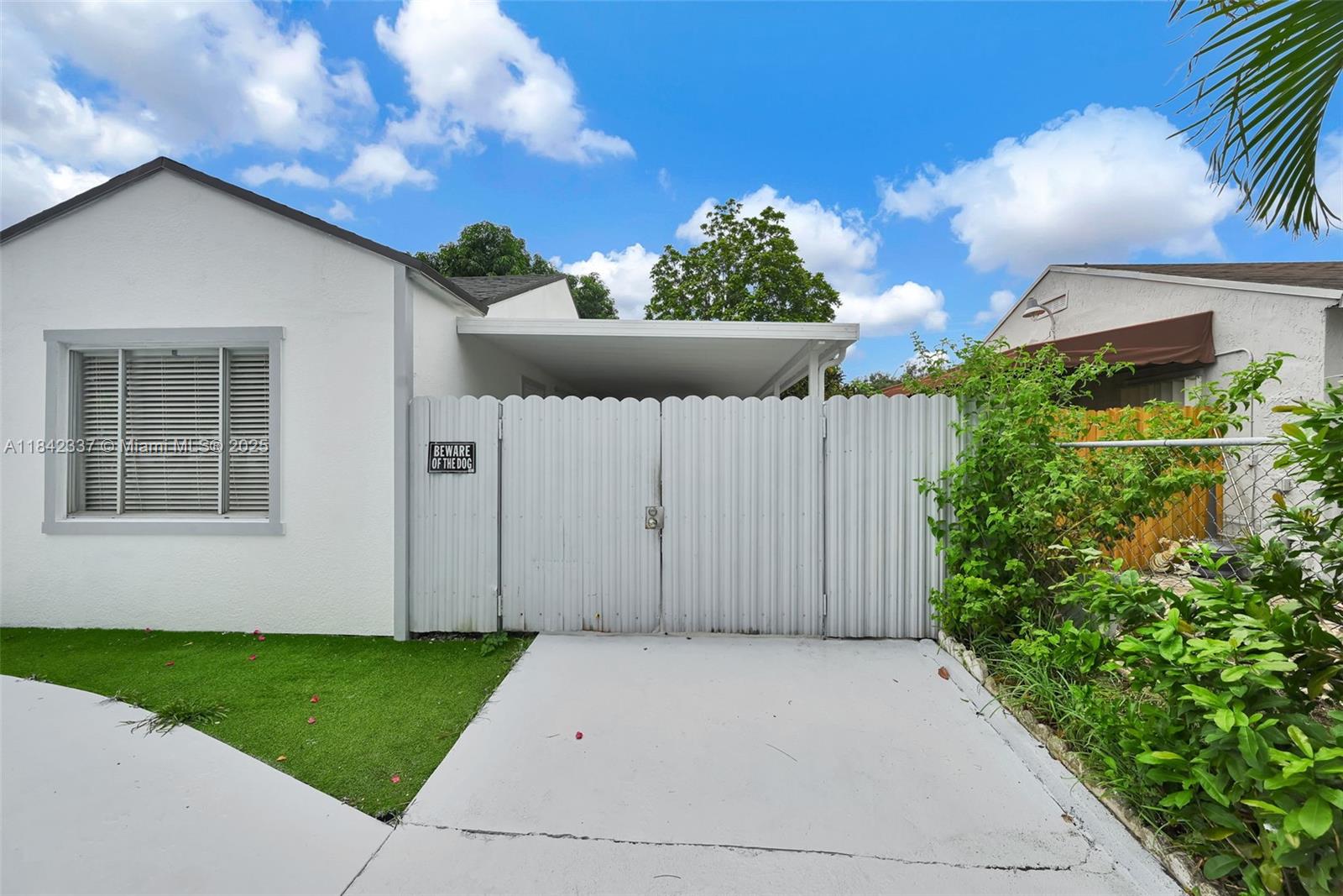 ESSEX VILLAGE-THIRD ADDIT - Residential