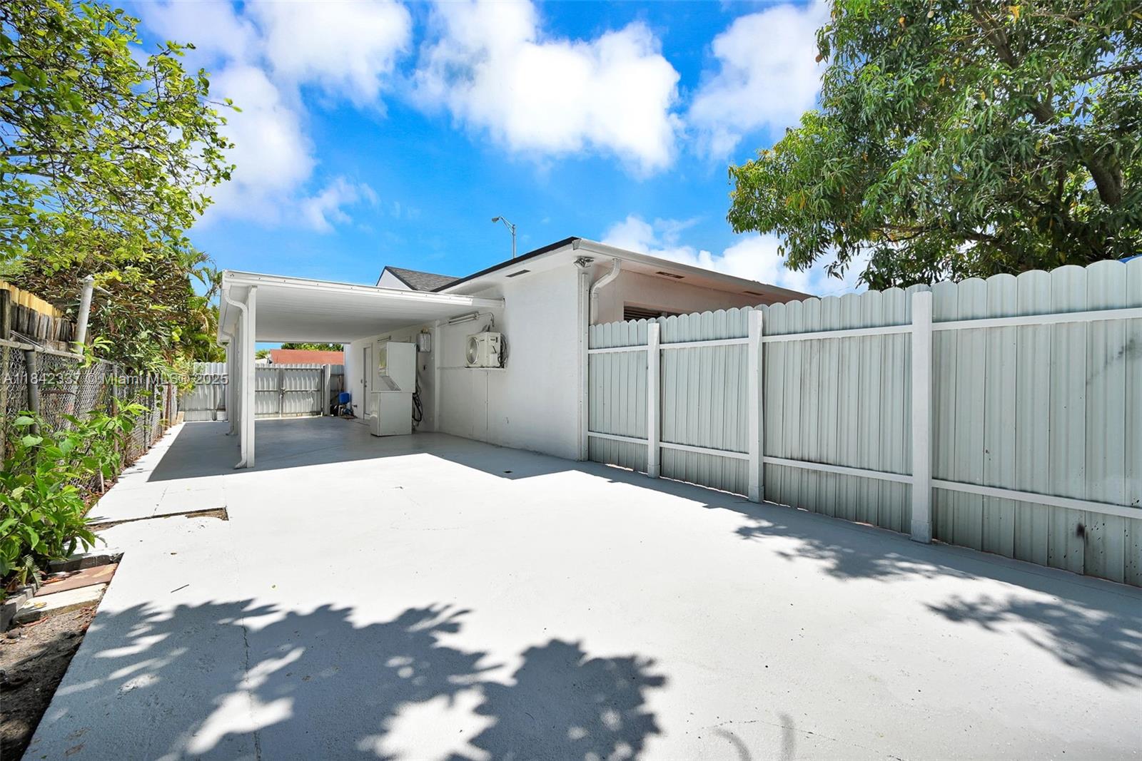 ESSEX VILLAGE-THIRD ADDIT - Residential