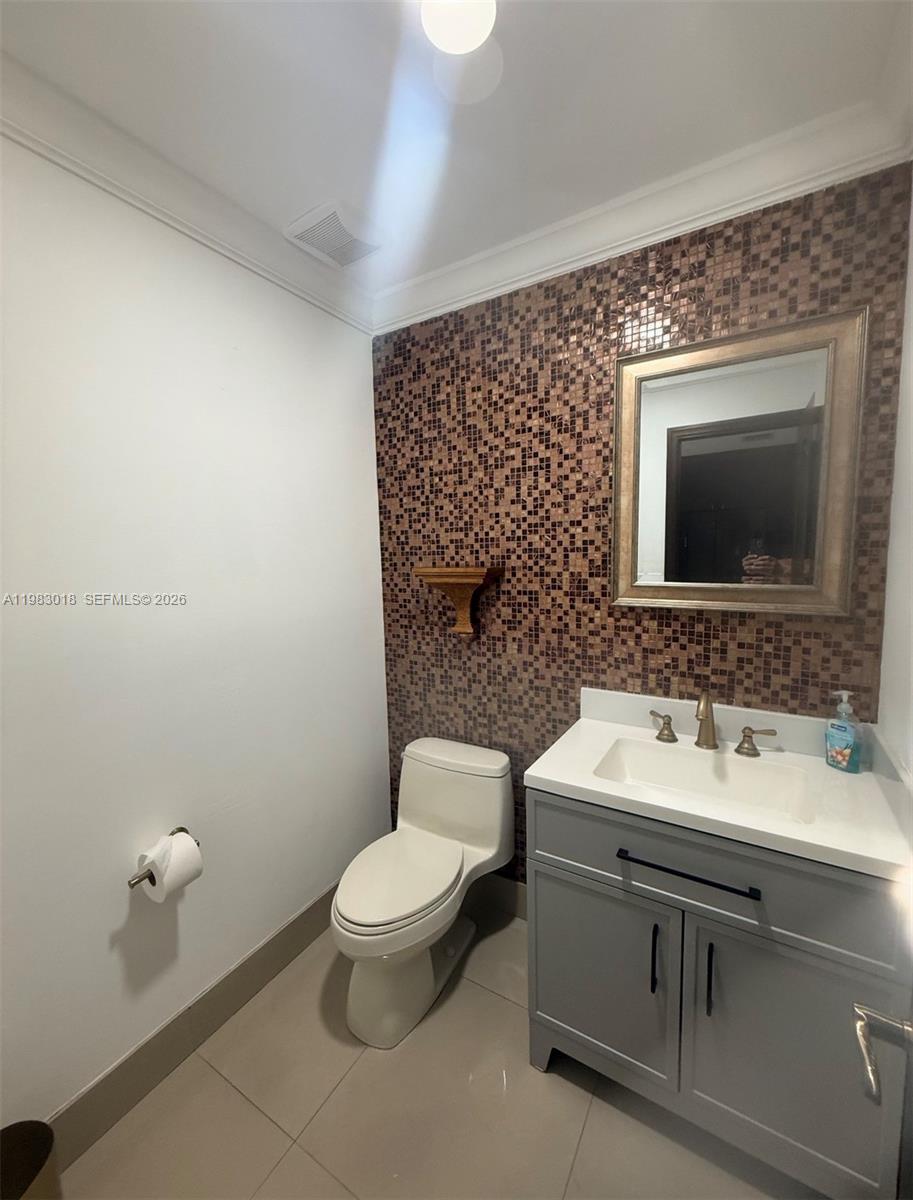 COSTA DEL SOL CONDO NO 1 - Residential Lease