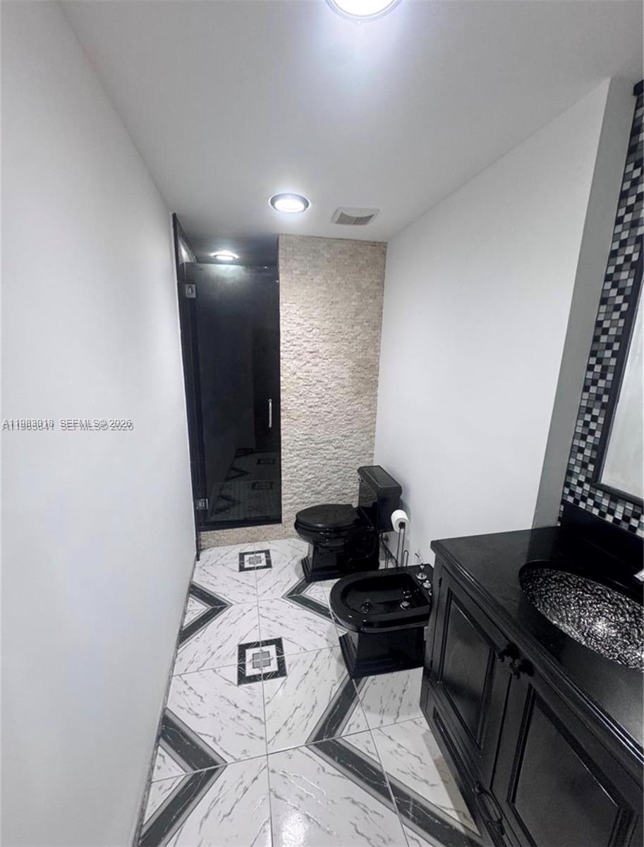 COSTA DEL SOL CONDO NO 1 - Residential Lease