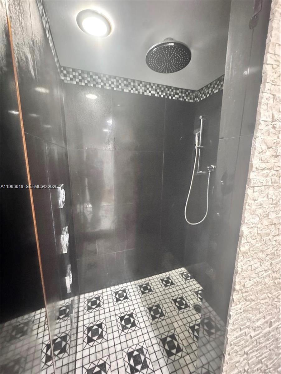 COSTA DEL SOL CONDO NO 1 - Residential Lease