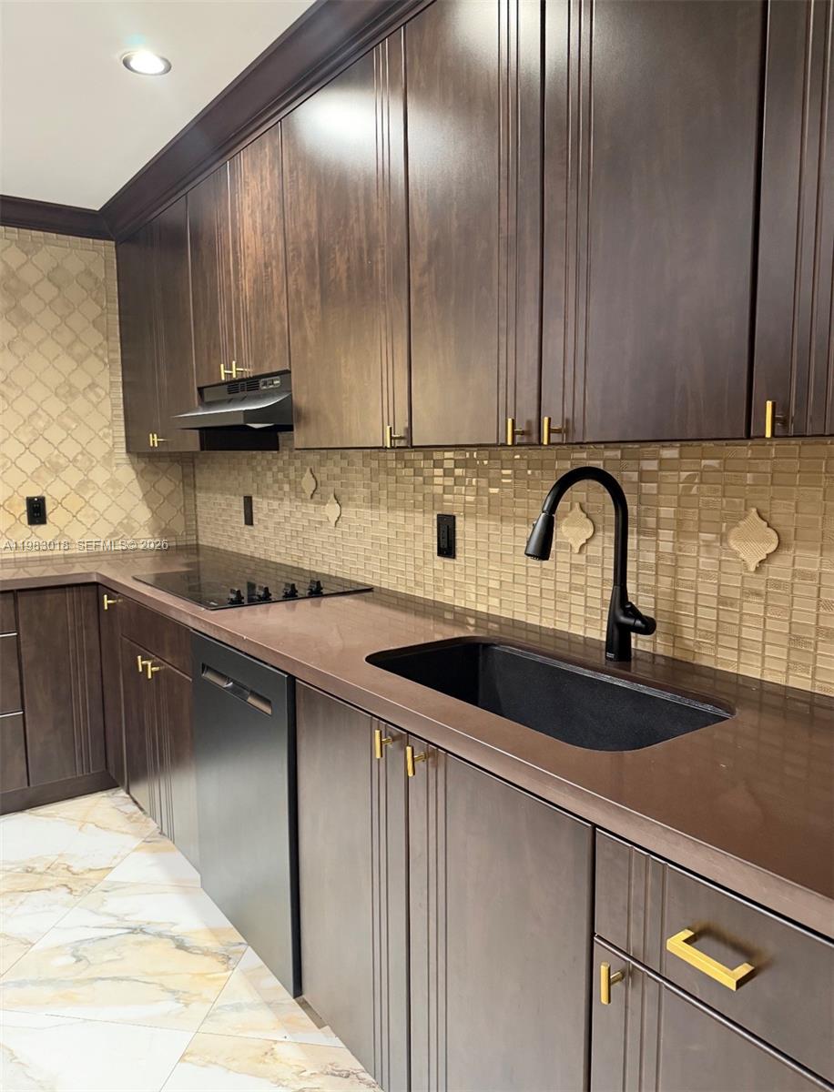 COSTA DEL SOL CONDO NO 1 - Residential Lease