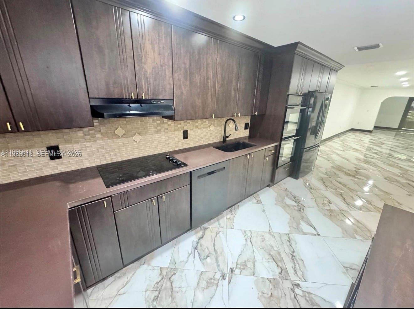 COSTA DEL SOL CONDO NO 1 - Residential Lease