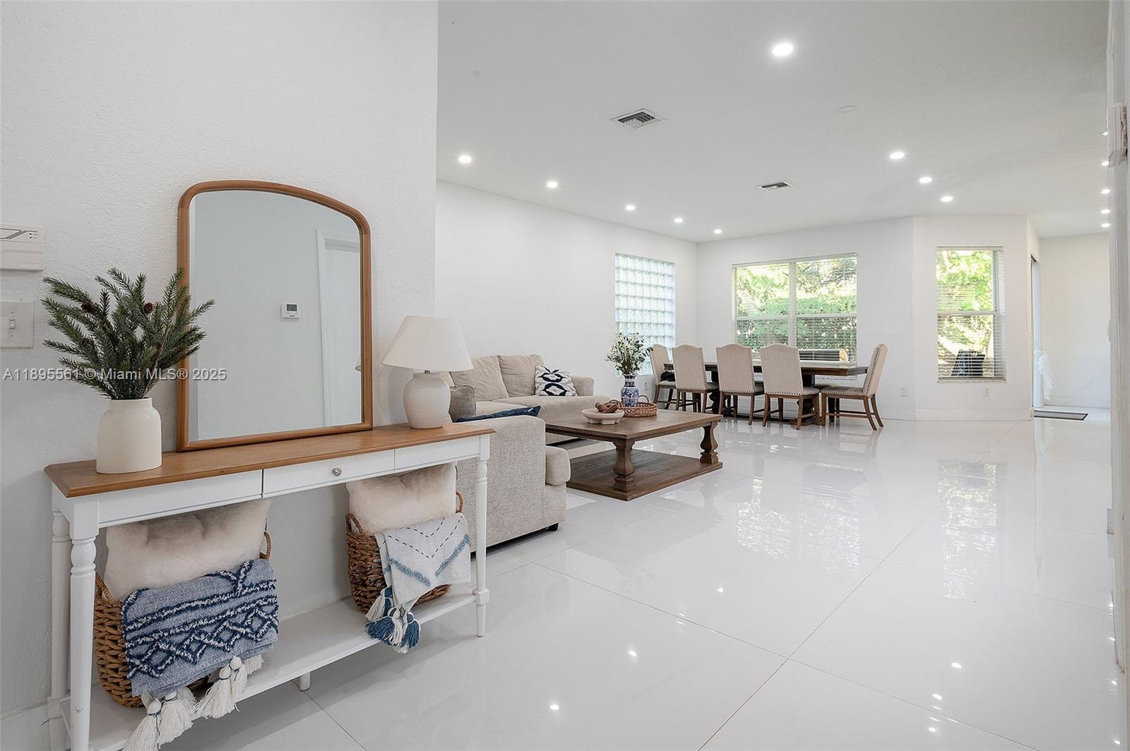 NORTH 29 ASSOC - Residential