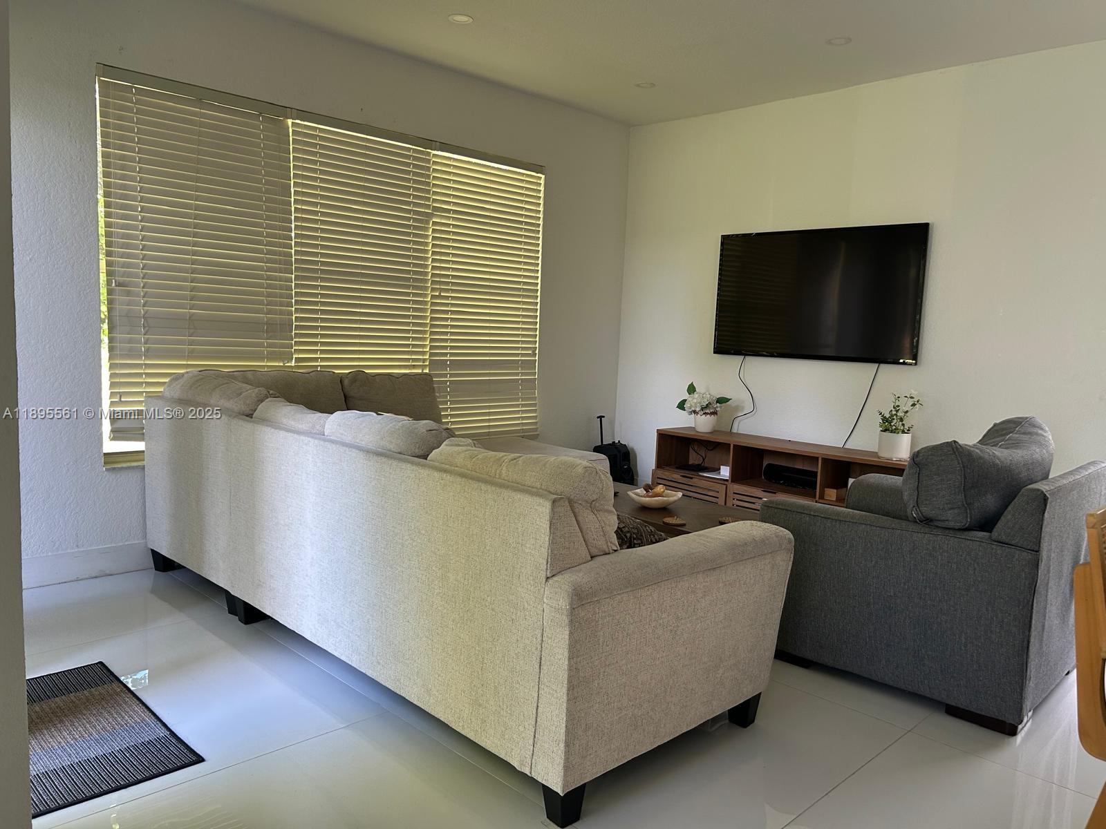 NORTH 29 ASSOC - Residential