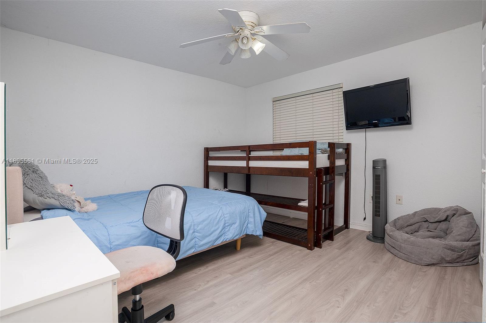 NORTH 29 ASSOC - Residential