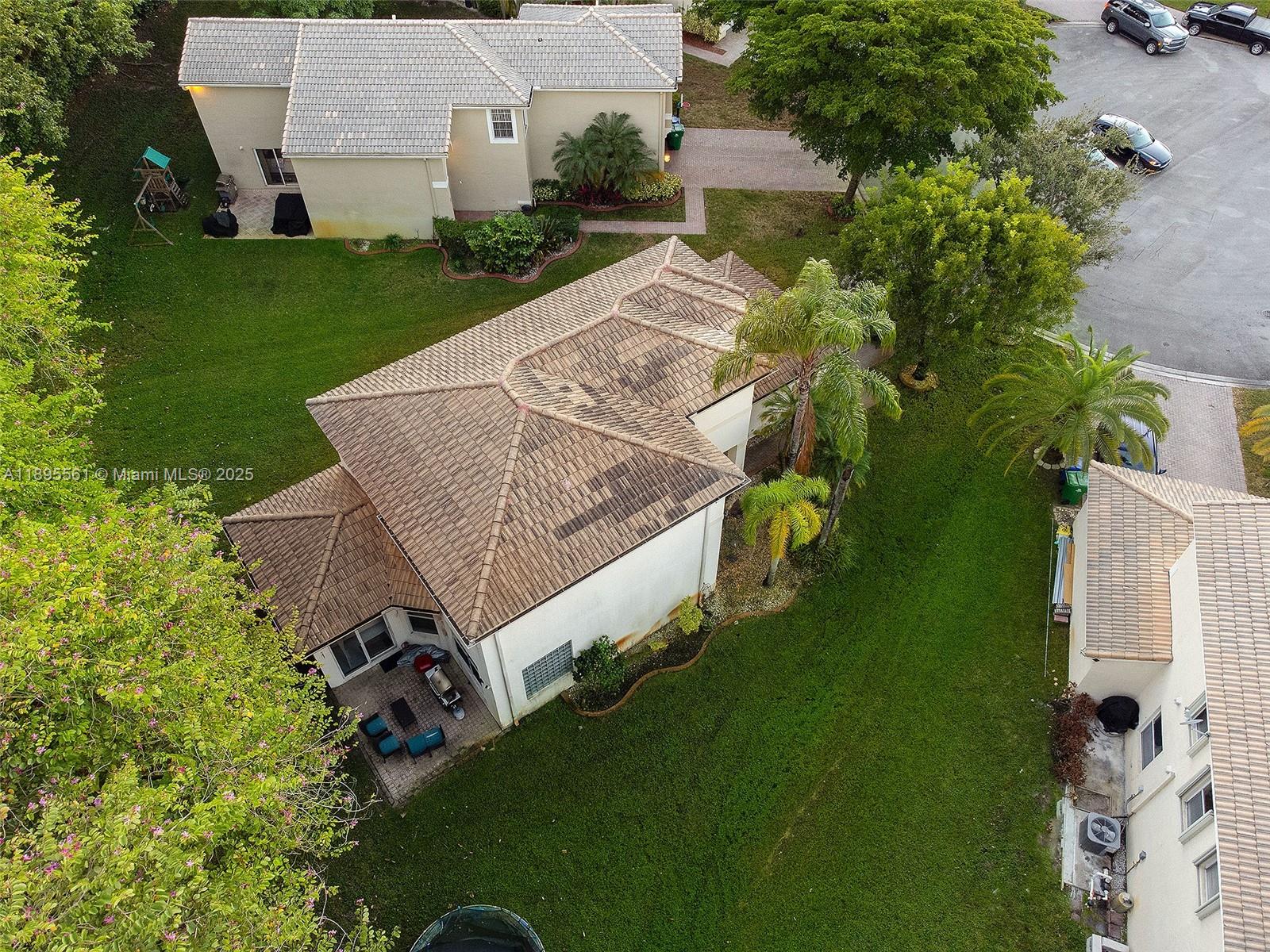 NORTH 29 ASSOC - Residential