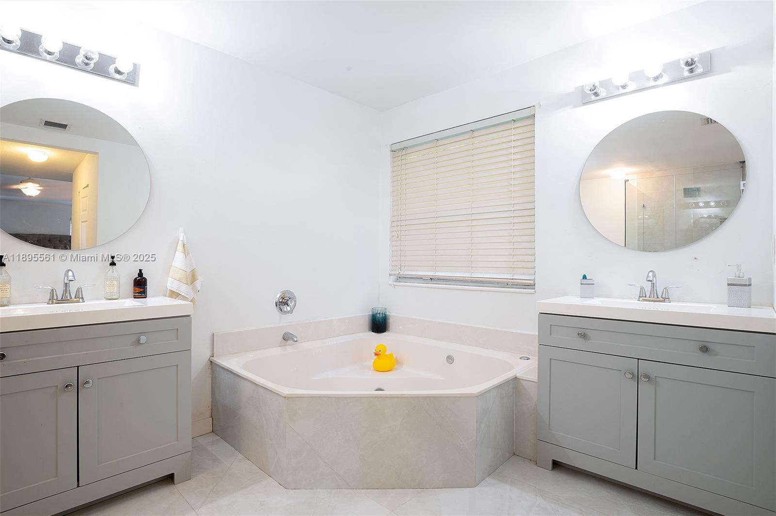 NORTH 29 ASSOC - Residential