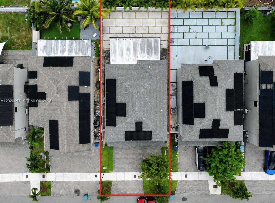 ROYAL HOMES WEST - Residential