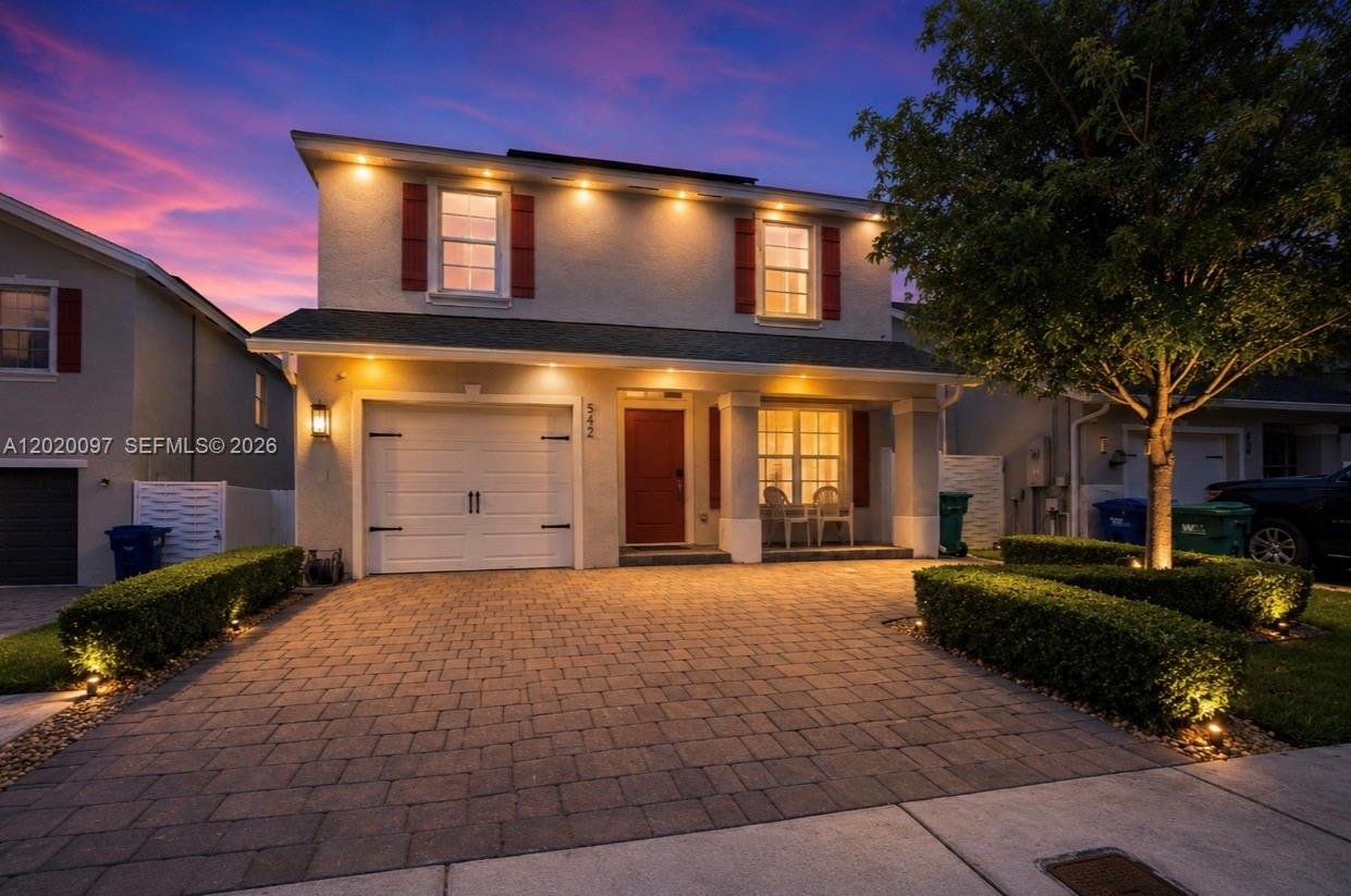 ROYAL HOMES WEST - Residential