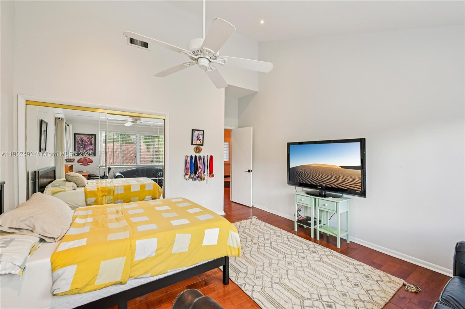 BOCA TIERRA 1ST SEC - Residential