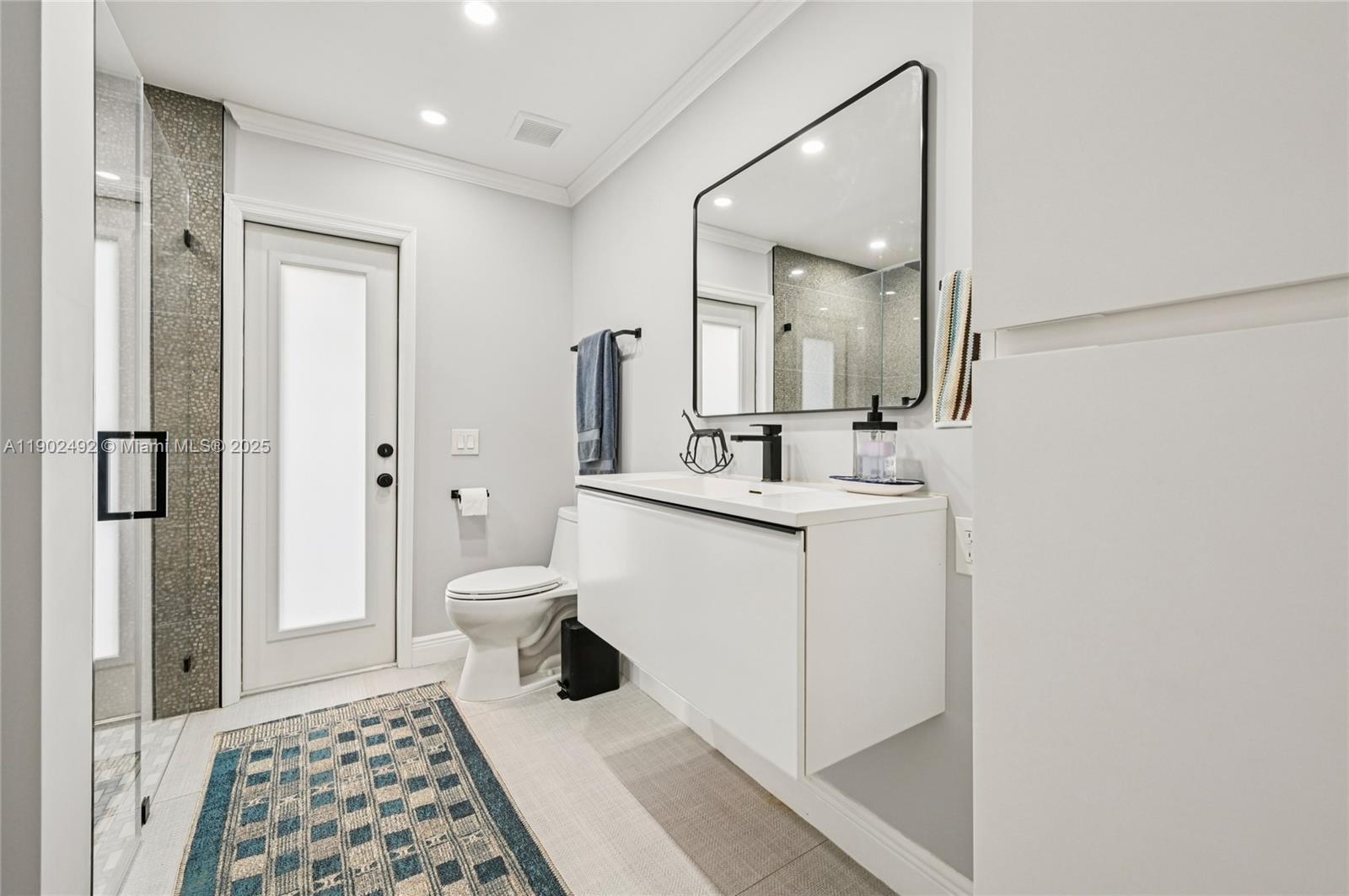 BOCA TIERRA 1ST SEC - Residential