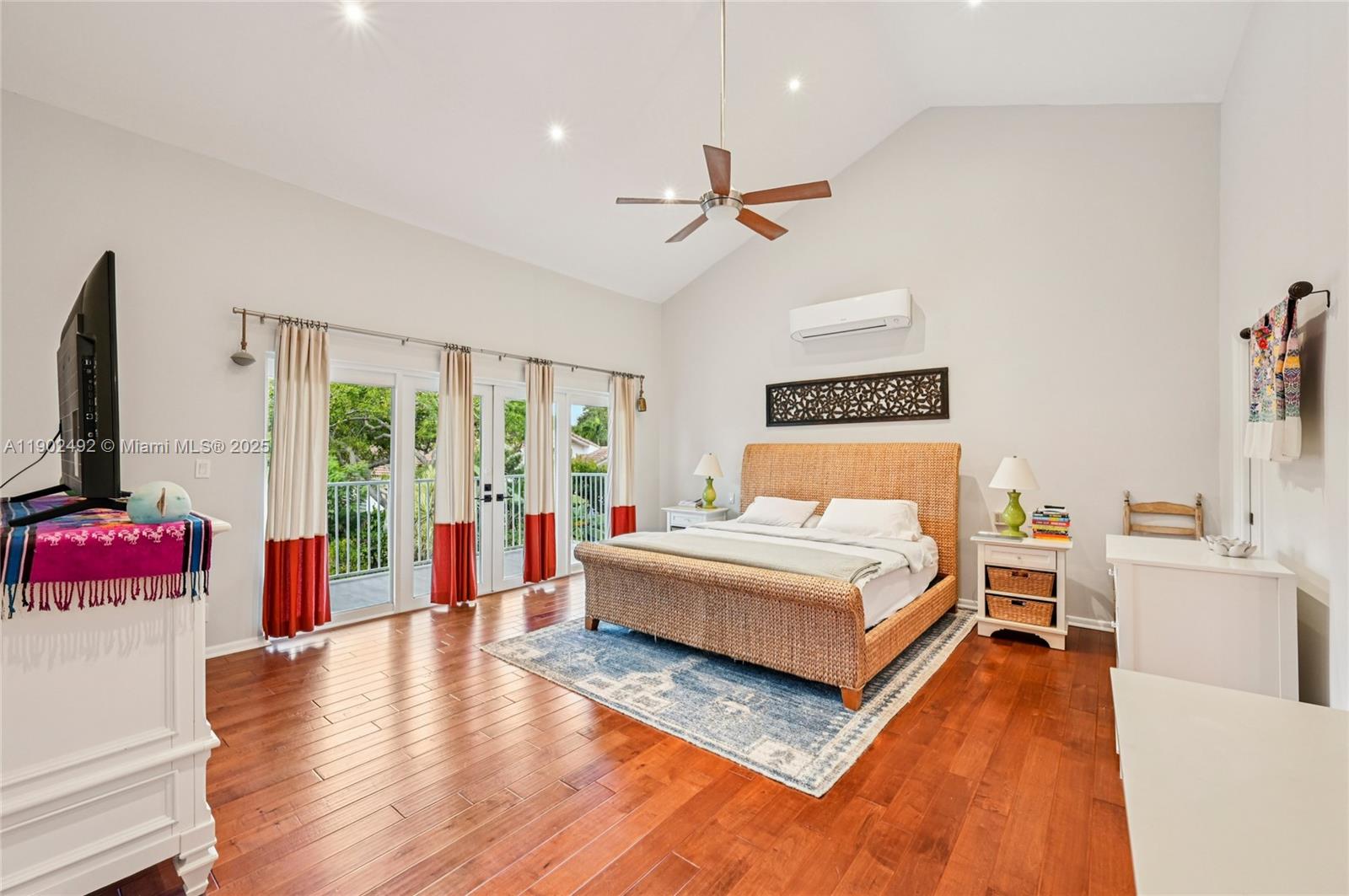 BOCA TIERRA 1ST SEC - Residential