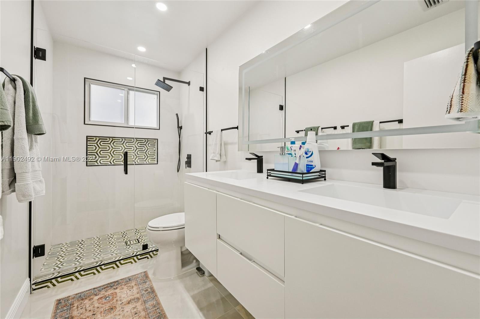 BOCA TIERRA 1ST SEC - Residential