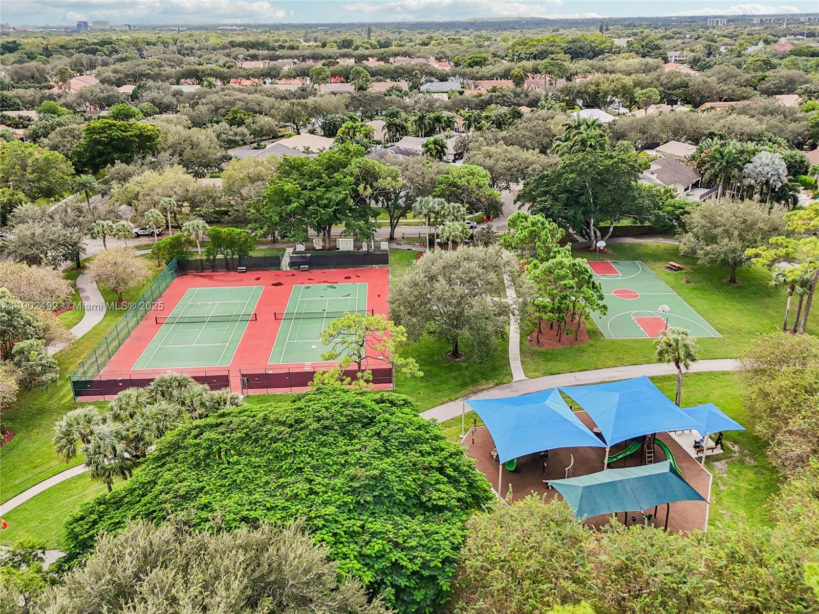 BOCA TIERRA 1ST SEC - Residential