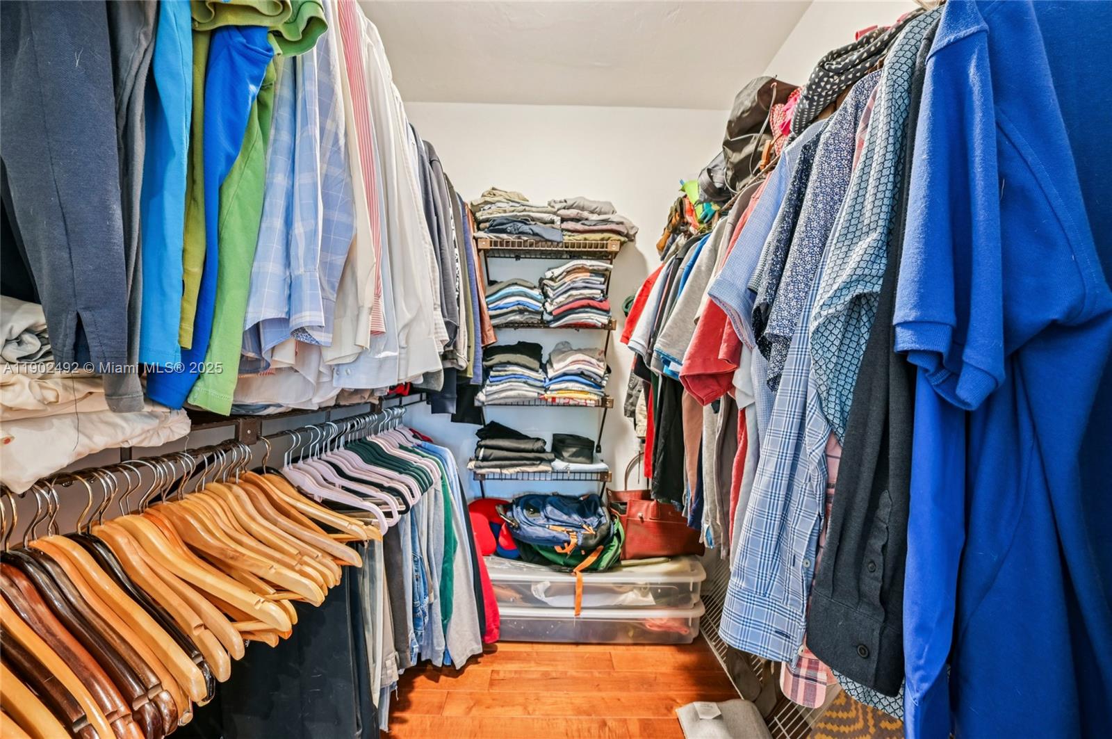 BOCA TIERRA 1ST SEC - Residential