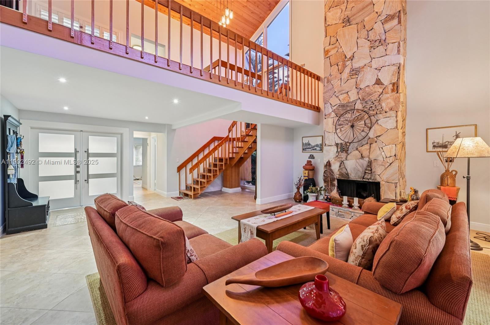 BOCA TIERRA 1ST SEC - Residential