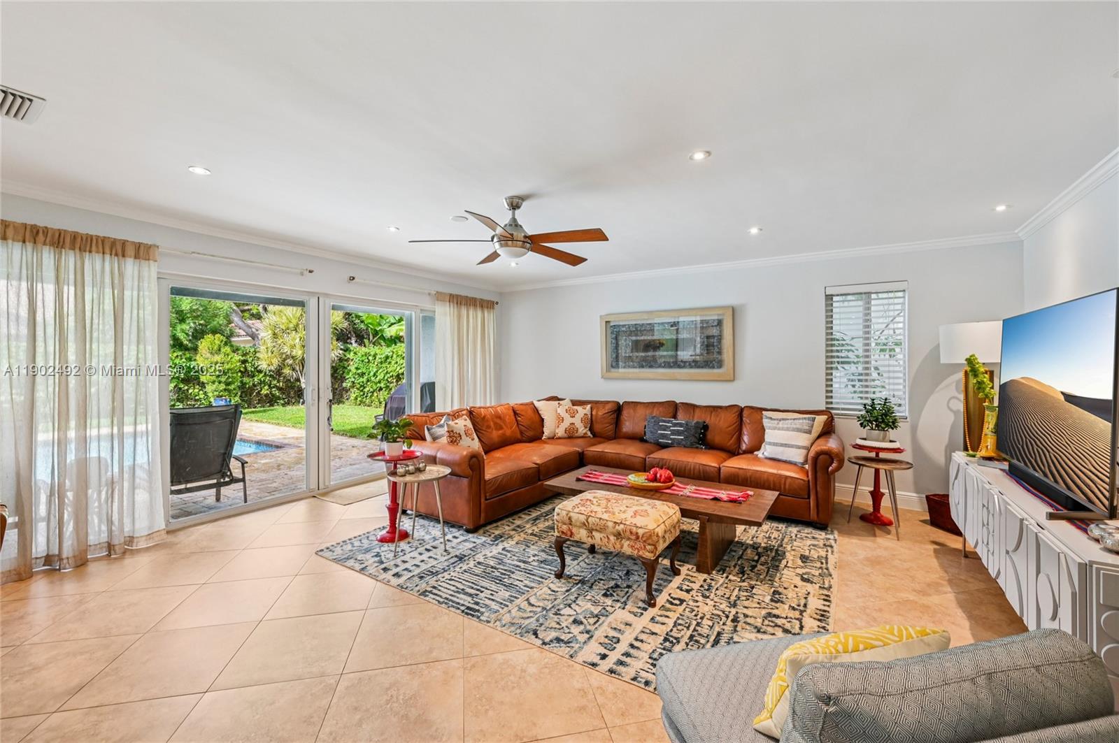 BOCA TIERRA 1ST SEC - Residential