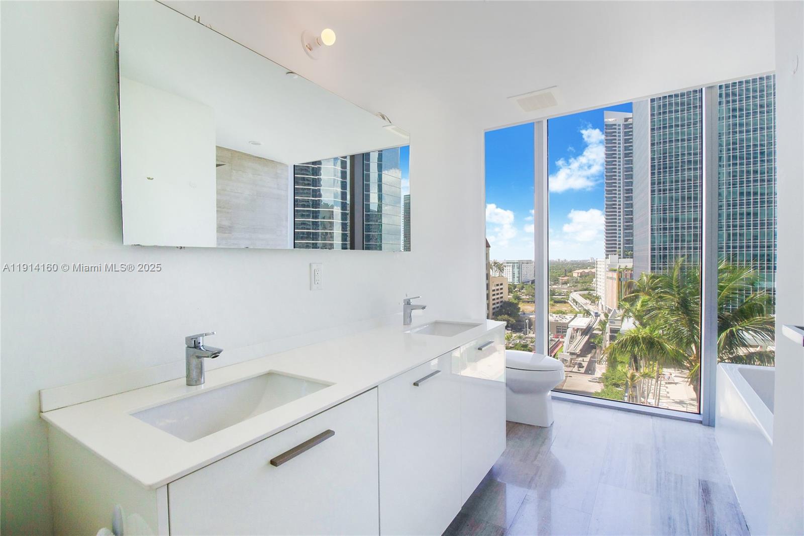 BRICKELLHOUSE CONDO - Residential Lease