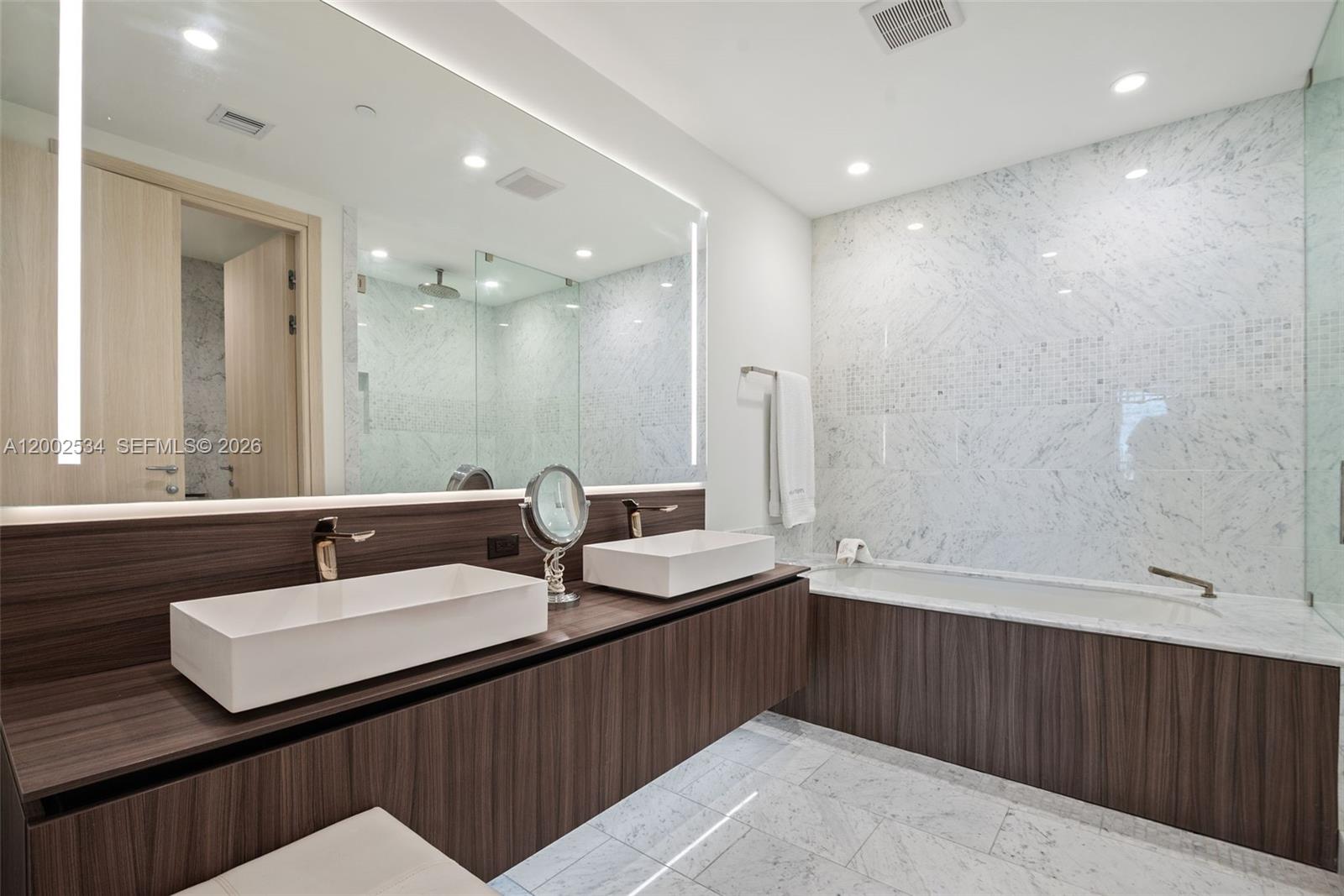 BRICKELL FLATIRON CONDO - Residential