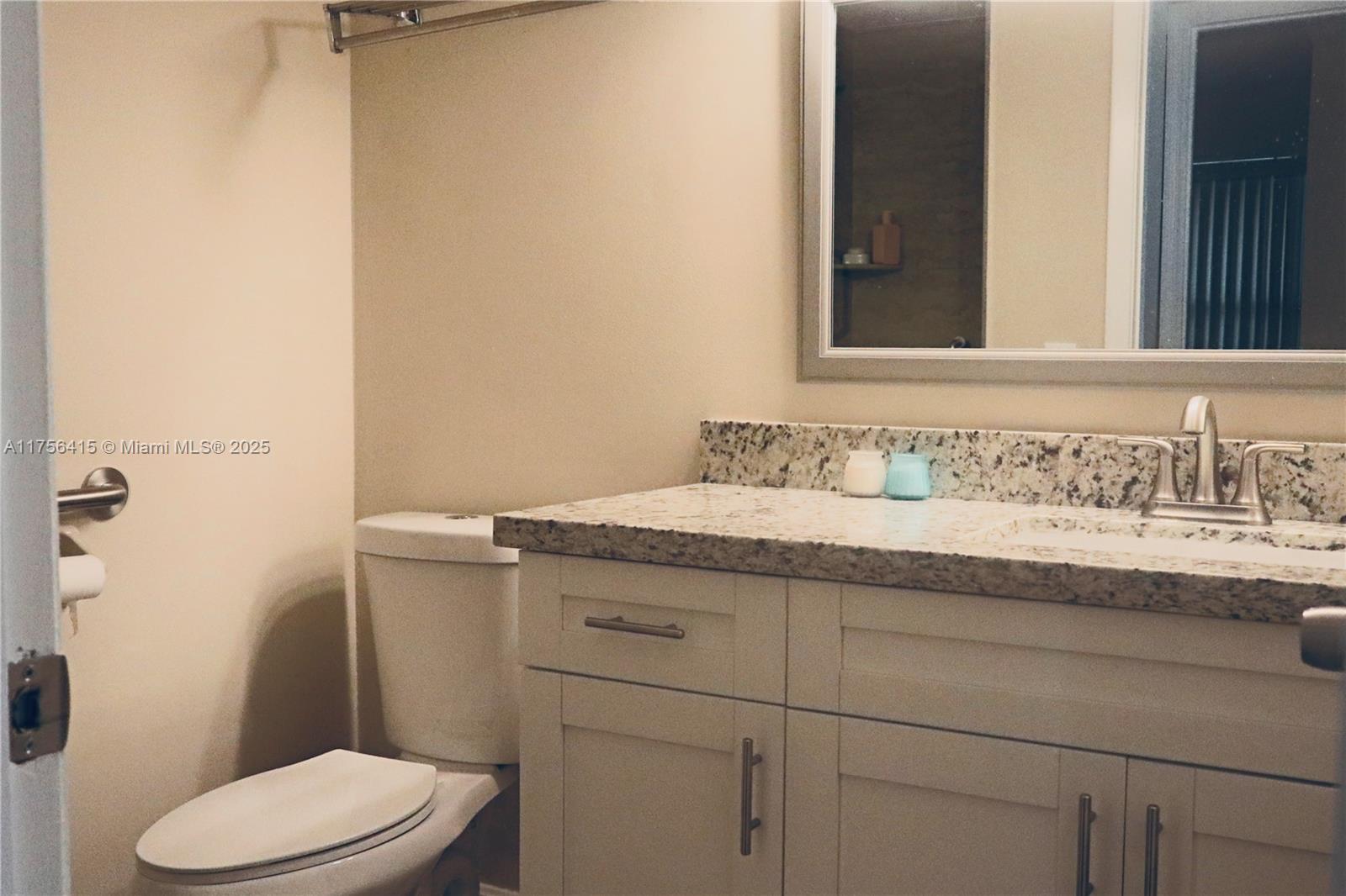 TOWNE GREENE CONDO - Residential