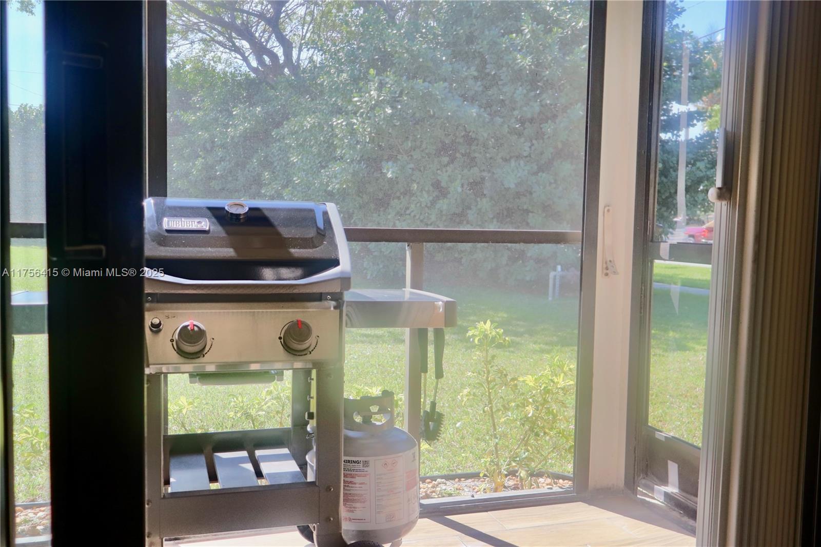 TOWNE GREENE CONDO - Residential