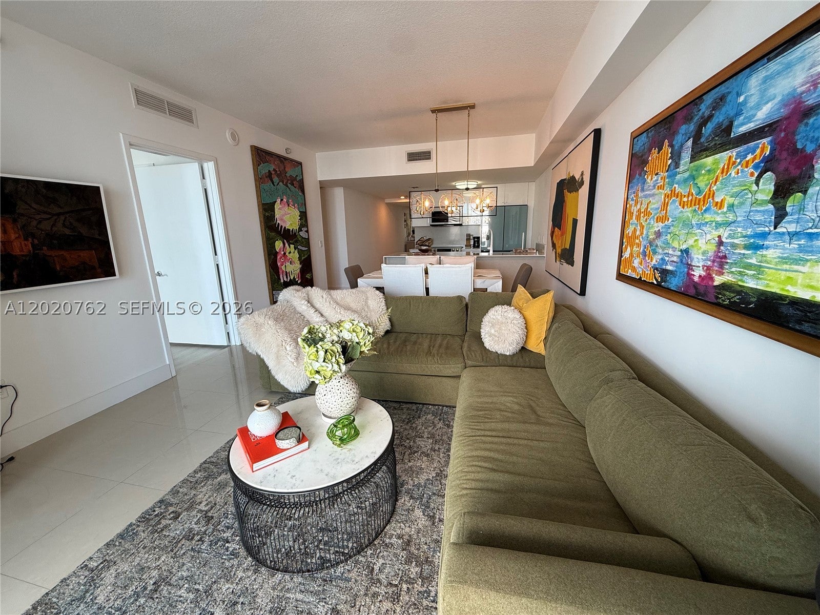 185 SW 7th St 3803