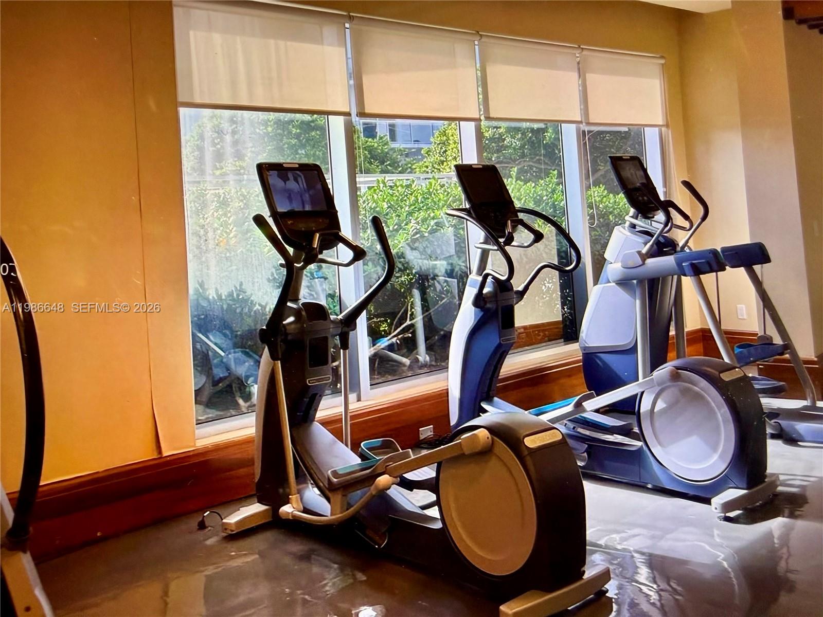 1060 BRICKELL CONDO - Residential Lease