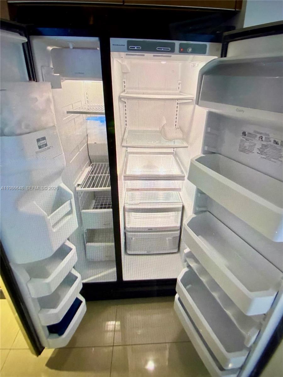 1060 BRICKELL CONDO - Residential Lease