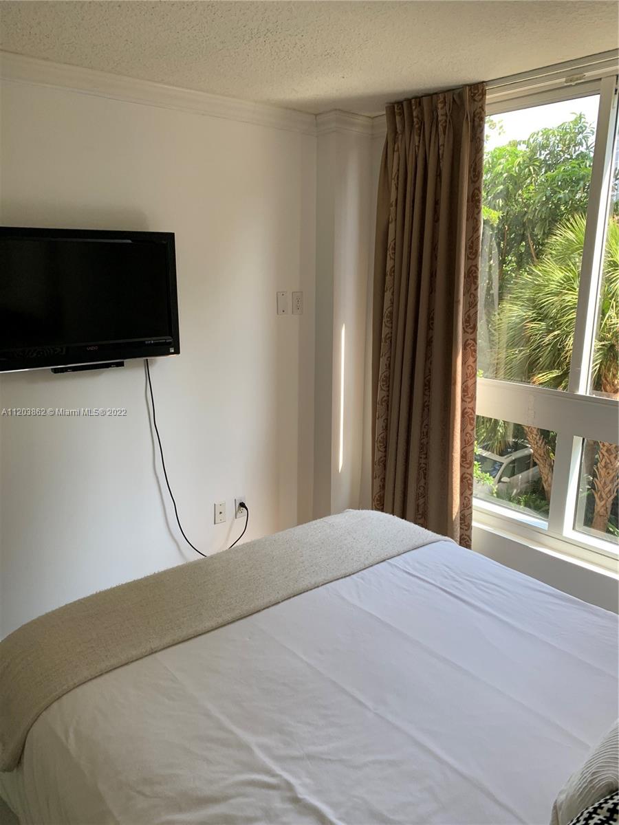 THE MUTINY CONDO - Residential