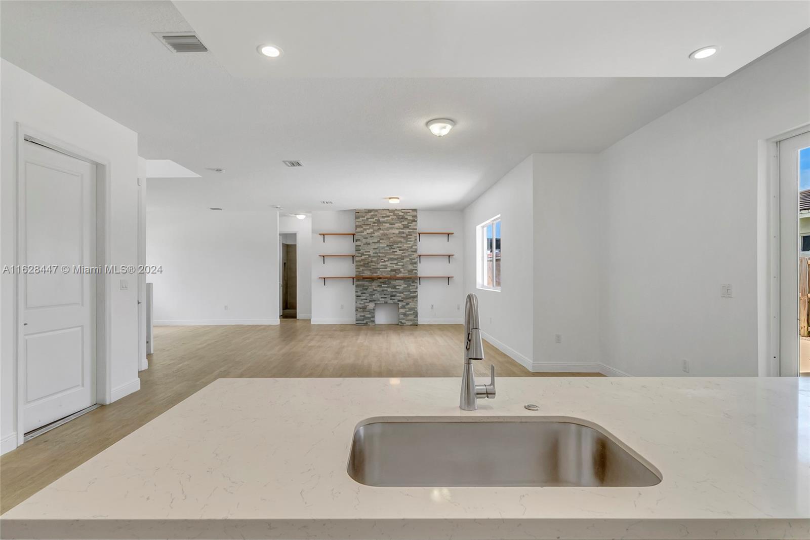 YARLENE SUBDIVISION - Residential Lease