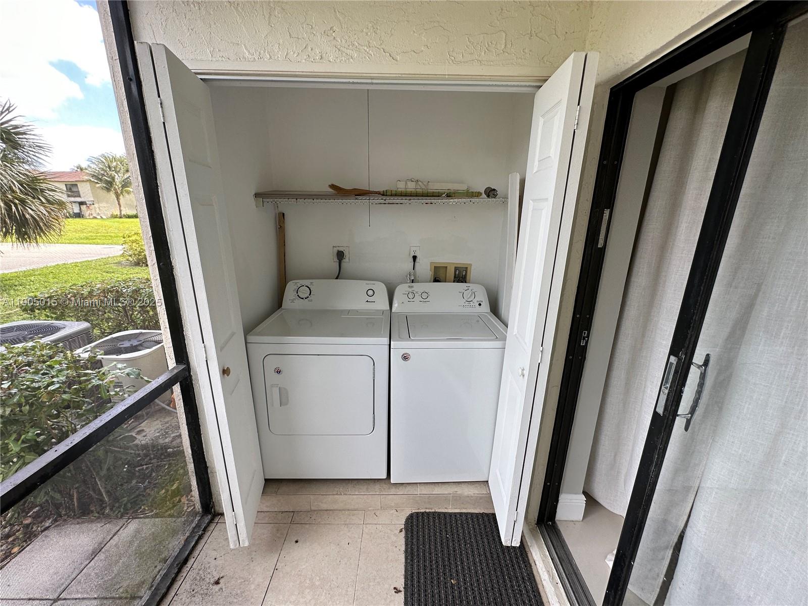 GABLES EAST OF BOCA BARWO - Residential