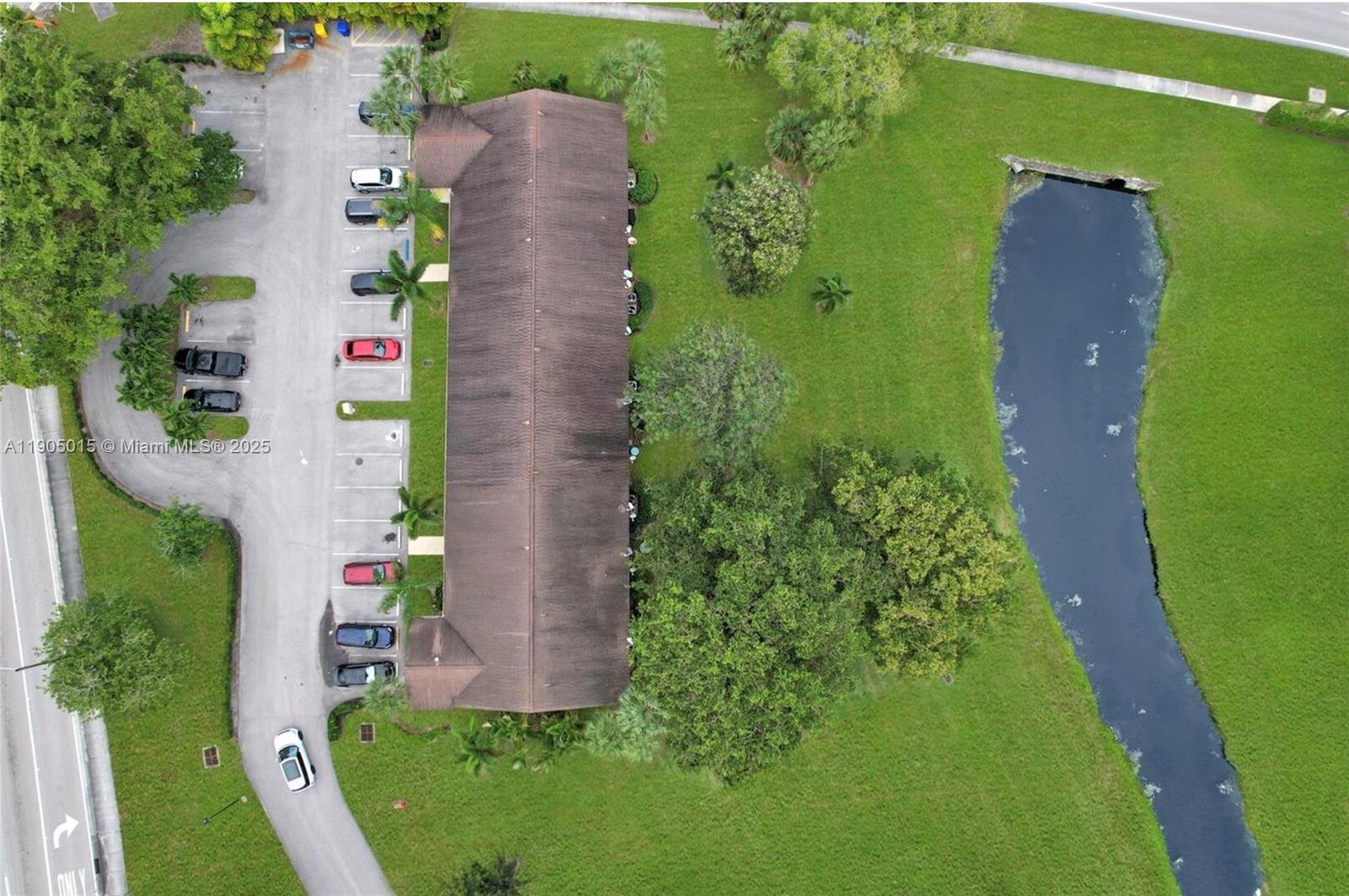 GABLES EAST OF BOCA BARWO - Residential