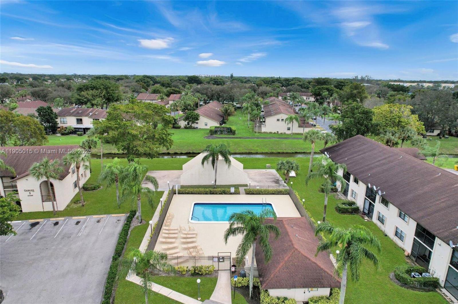 GABLES EAST OF BOCA BARWO - Residential