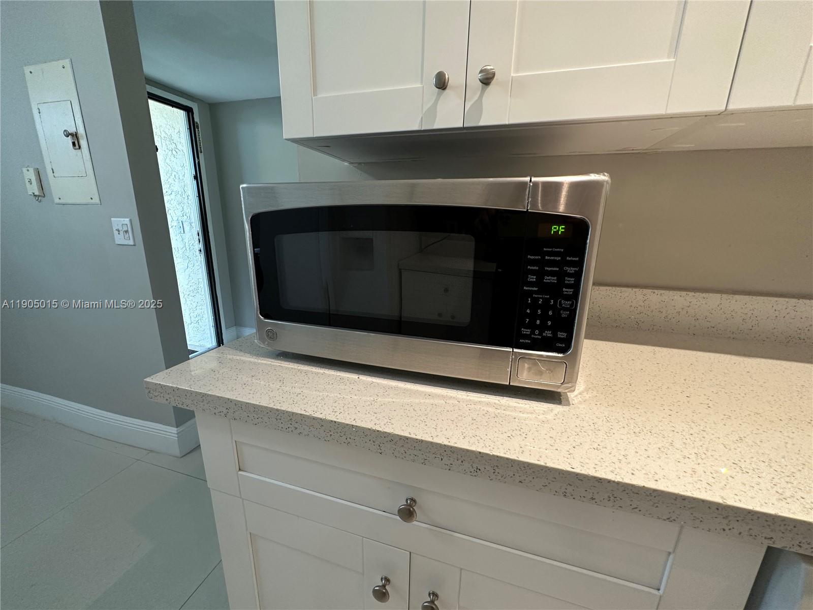 GABLES EAST OF BOCA BARWO - Residential